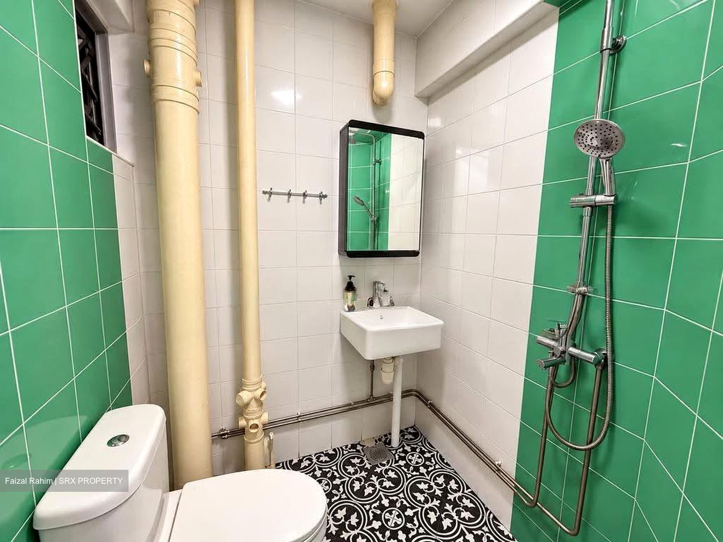 Blk 244 Jurong East Street 24 (Jurong East), HDB 4 Rooms #623138411
